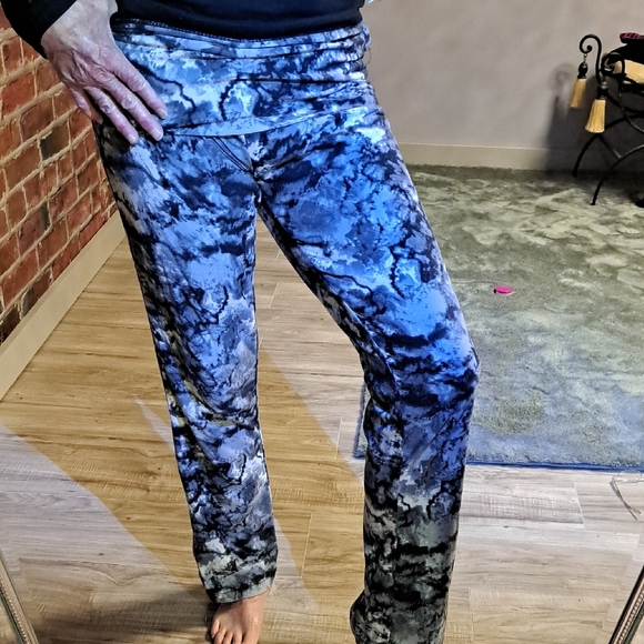 Bobbie Brooks Pants - Blue and Black Patterned Pants with sexy waistband